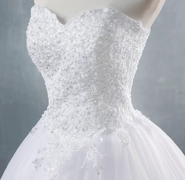 T27- Prinses Luxe Trouwjurk/Bruidsjurk - Image 3